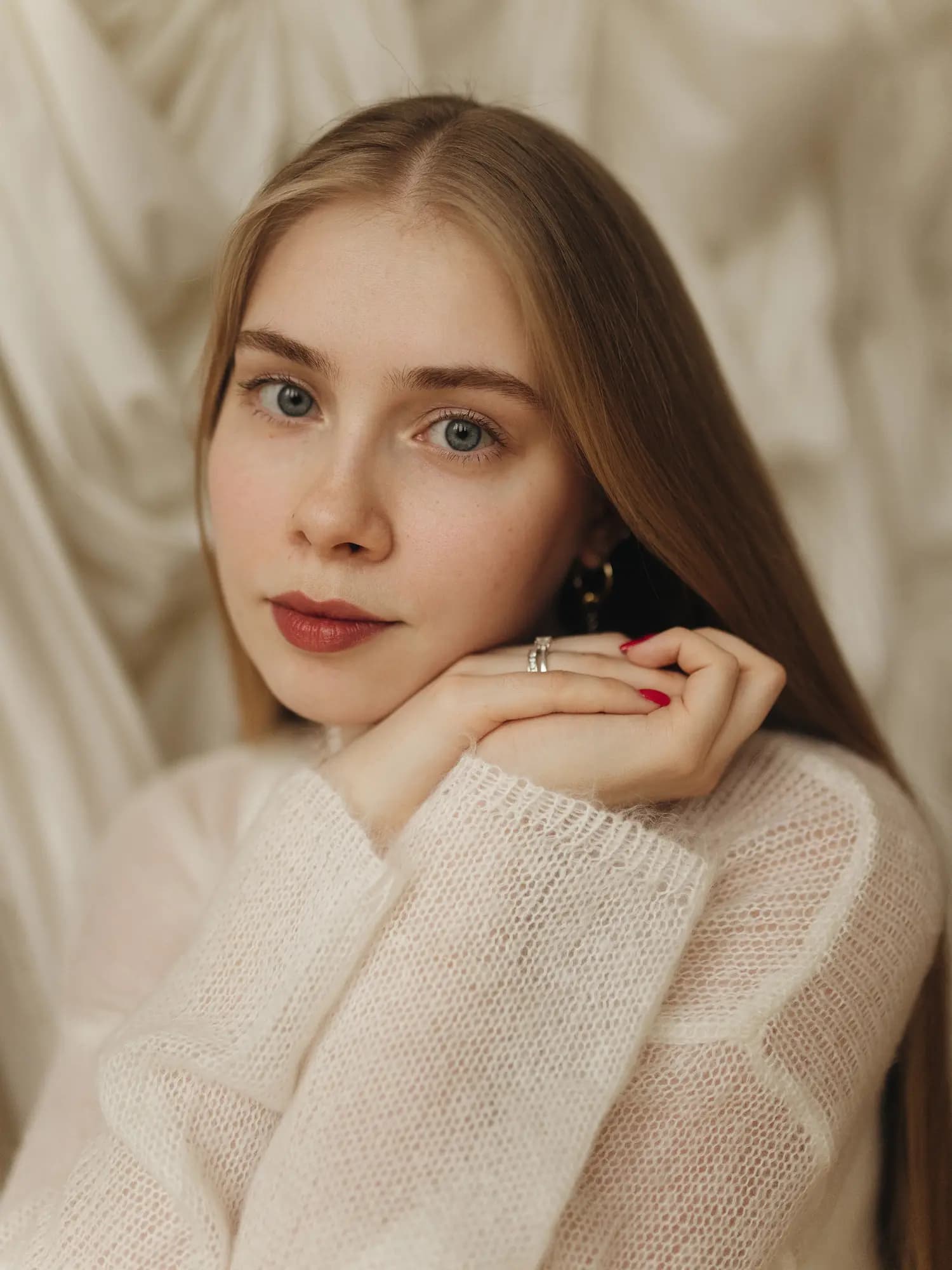 Полина Заплатина — Психолог КПТ и ACT, Екатеринбург и онлайн